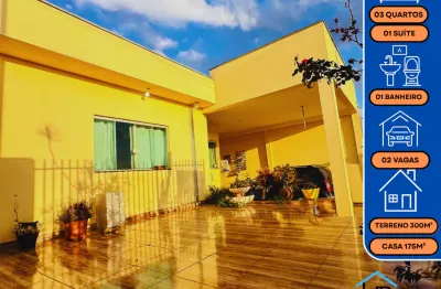Casa com 3 quartos à venda no Centro, Piranguinho 