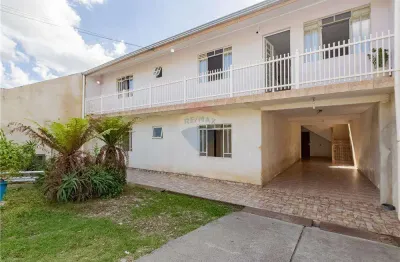 Oportunidade imperdível! sobrado espaçoso com 2 casas independentes e amplo terreno em almirante tamandaré/pr - localizado na rua santo antônio, 734,