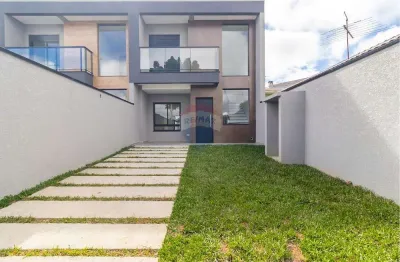 Sobrado com quintal à venda, 3 suítes, 2 vagas de garagem, 122 m² no uberaba