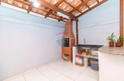 Casa com 2 quartos à venda na Rua Professor Fernando Carneiro, 656, Cidade Industrial, Curitiba