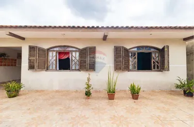 Casa com 3 quartos à venda na Rua Curitiba, 164, Ouro Fino, São José dos Pinhais