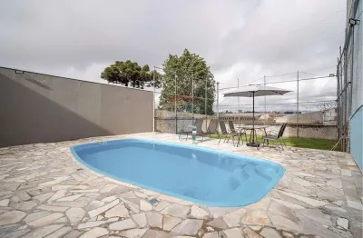 Casa alto padrão com 289,87m², 4 quartos sendo 2 suítes, 4 vagas, piscina e quintal - bairro alto