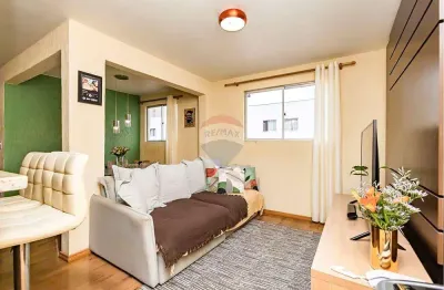 Apartamento mobiliado e reformado - 2 quartos - capão raso - r$ 285.000,00