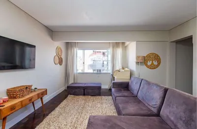 Apartamento mobiliado 103m² 2 quartos 1 suíte - Centro - Curitiba