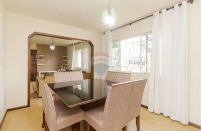 Casa com 3 quartos à venda na Rua Amadeu Alice, 39, Tingui, Curitiba