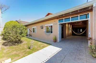 Casa de 207 m² à venda, com 3 Quartos, no bairro Cajuru - Curitiba - PR