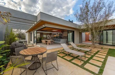 Casa moderna mobiliada à venda no condomínio são joaquim – vinhedo/sp pronta para morar  com 4 suítes