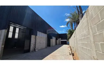 Barracão / Galpão / Depósito para alugar na Rua Catharina Calssavara Caldana, 38, Vila Caldana, Louveira