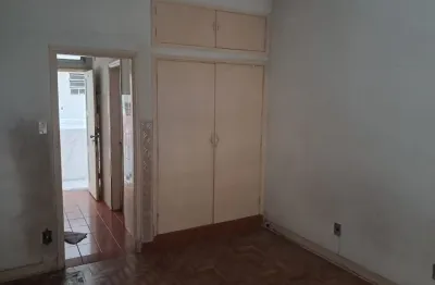 Ampla kitnet para venda em frente praia 30m² itararé, são vicente-sp