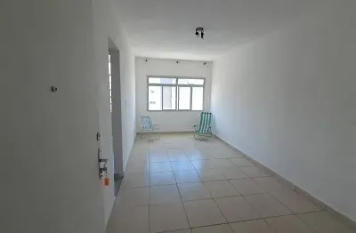 Sala living em frente praia para alugar 35m² itararé, são vicente - sp