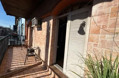 Galpão e apartamento com varanda juntos para alugar, 800m2 centro são vicente - sp