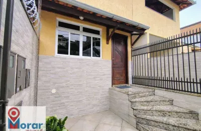 Casa com 2 dormitórios para alugar por r$ 1.600,00 mês - encosta do sol - juiz de fora/mg