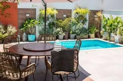 Casa com 3 dormitórios à venda, 275 m² por R$ 1.600.000,00 - Nossa Senhora do Perpétuo Socorro - Pindamonhangaba/SP