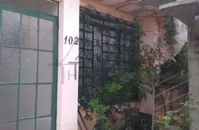 Sobrado a venda com 350m² sendo 3 dormitórios localizado próximo ao metrô Belém, São Paulo, SP