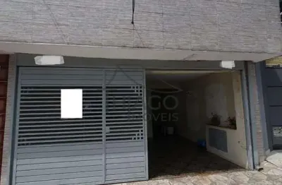 Excelente casa térrea à venda na Vila Moreira, dentro do bairro do Tatuapé, imóvel de 3 dormitórios