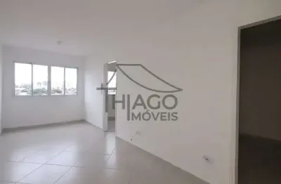 Excelente apartamento na Vila Maria, 2 dormitórios, fácil acesso a Associação Desportiva Policia Mi