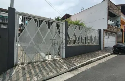 Casa Enorme para locação fins residenciais ou comercial, 8 vagas de garagem, 6 banheiros, área gour