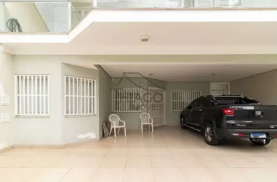 Excelente sobrado para locação comercial no Parque da Mooca, de 550m², 4 dormitórios com suíte, 6 v