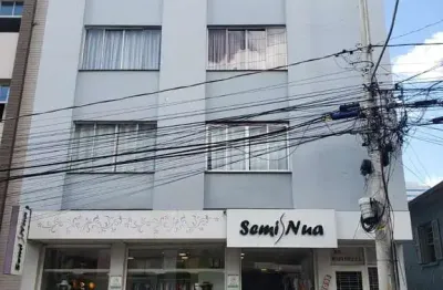 Apartamento com ótima localização no bairro exposição