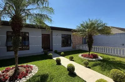 Imóvel com 5 quartos e amplo quintal à venda em ponta grossa/pr