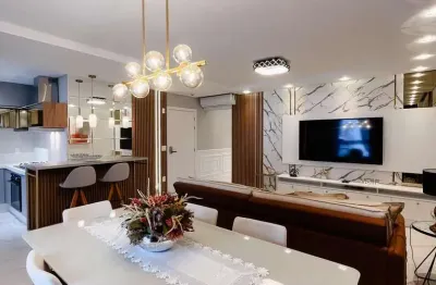 Apartamento com 3 quartos à venda na Rua 236, Meia Praia, Itapema