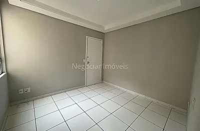 Apartamento com 2 quartos à venda na Rua Euclides Pezarini, São Pedro, Juiz de Fora