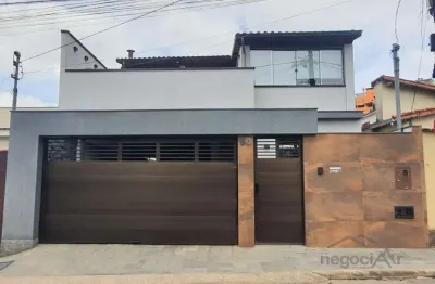 Casa com 4 quartos à venda na Rua Antônio Rufino, São Pedro, Juiz de Fora