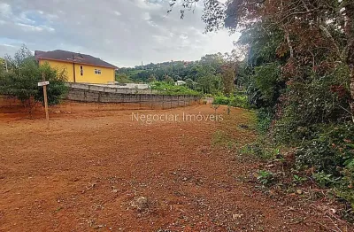 Terreno à venda na Rua dos Pinheirais, Novo Horizonte, Juiz de Fora