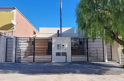 Casa com 2 quartos à venda na Rua Frizero, Parque Independência III, Juiz de Fora