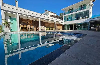 Casa com 5 quartos à venda na Rua Ivon José Curi, São Pedro, Juiz de Fora