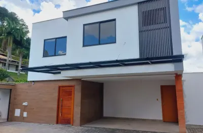 Casa com 3 quartos à venda na Rua Florianópolis, Parque Jardim da Serra, Juiz de Fora