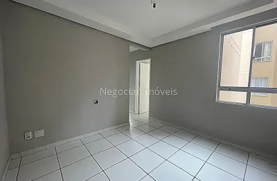 Apartamento com 2 quartos para alugar na Rua Euclides Pezarini, São Pedro, Juiz de Fora
