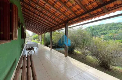 Casa tipo chácara com 3 quartos (2 suítes) na casa principal + 3 quartos nas casas de apoio - recanto dos lagos, juiz de fora / mg