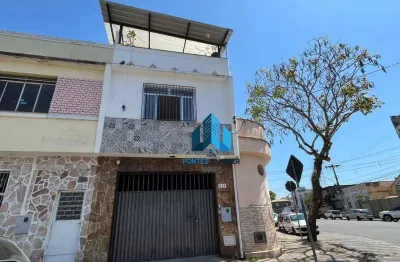 Casa triplex com 3 quartos (1 suíte) à venda, 130 m² - mariano procópio - juiz de fora/mg
