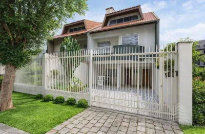 Sobrado com 5 dormitórios à venda, 261 m² por R$ 1.489.000,00 - Água Verde - Curitiba/PR