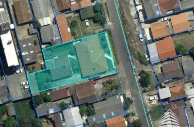 Terreno à venda na Rua Victor Hugo, 438, Lindóia, Curitiba