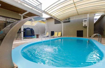 Casa a venda jardim social, 4 dormitórios, 2 suítes, 5 vagas de garagem