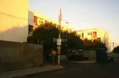 Apartamento à venda no condomínio hebron, bairro macauba em teresina-pi