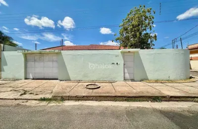 Casa com 3 quartos à venda na Rua Jornalista Helder Feitosa, Ininga, Teresina