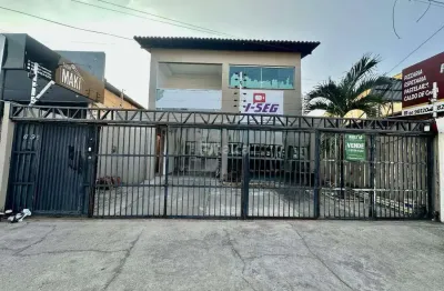 Casa comercial à venda na Avenida Barão de Castelo Branco, Cristo Rei, Teresina