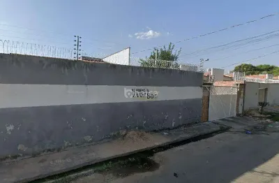 Casa com 3 quartos para alugar na Rua 60, Parque Piauí, Timon