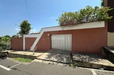 Casa com 5 quartos à venda na Rua Primeiro de Maio, Marquês de Paranaguá, Teresina