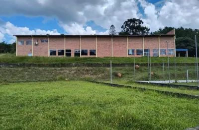 Imagine a tranquilidade e a beleza da natureza, combinadas com a promessa de um futuro próspero.