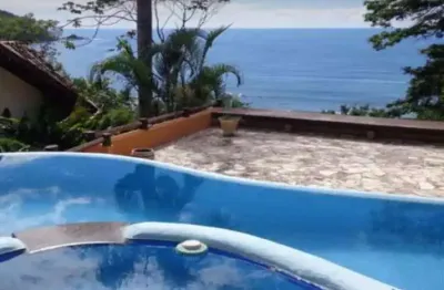 Pousada com 8 apartamentos, 2 chalés e 3 studios à venda na praia do tenório