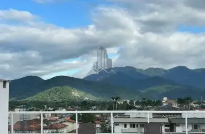 Apartamento à venda em ubatuba: 2 dormitórios; 2 banheiros; varanda gourmet; área de lazer com 67 m ²