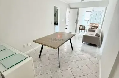 Apartamento muito bem localizado na praia do canto 2 quartos com suíte