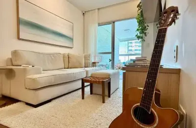 Apartamento a venda em bento ferreira, frente e elevador e área de lazer