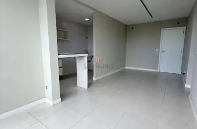 Apartamento a Venda em Bento Ferreira 2 Quartos com Suíte Frente sol da manha