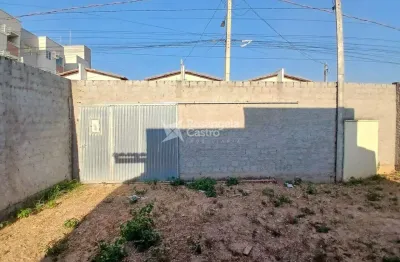 Casa com 3 quartos para alugar no Angelim, Teresina 