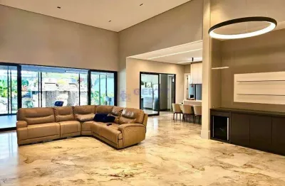 Casa de alto padrão em condomínio fechado para venda!!-789m²!!- cerâmica, são caetano do sul